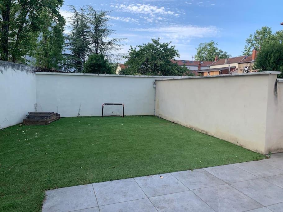 הוילה Maison Familiale Centre דיז'ון מראה חיצוני תמונה